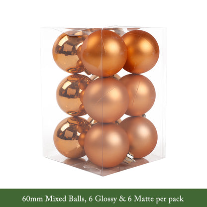 Orange Decorative Christmas Balls Wreath