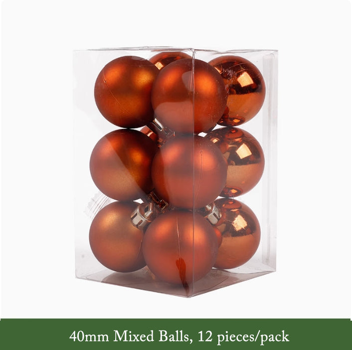 Orange Decorative Christmas Balls Wreath