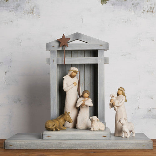 Starter Figures with Crèche, 7-piece Set